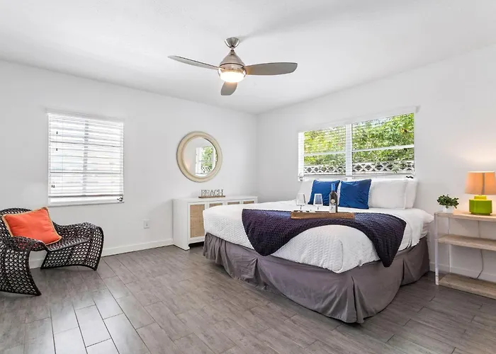 3 Palms House *